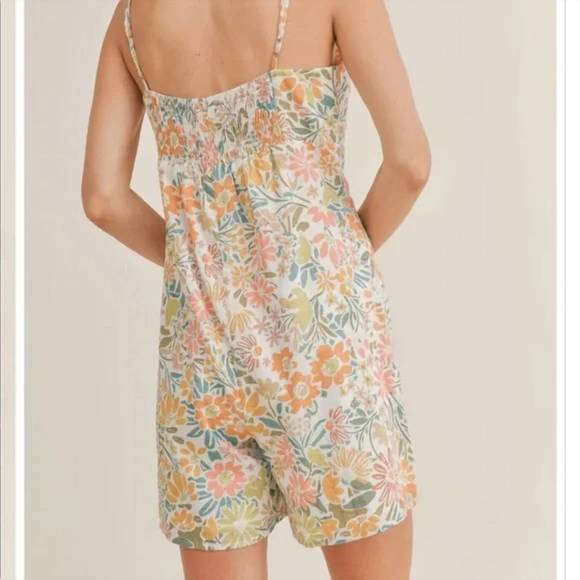NEW SADIE & SAGE dream on tie front romper in multi - Picture 2 of 2